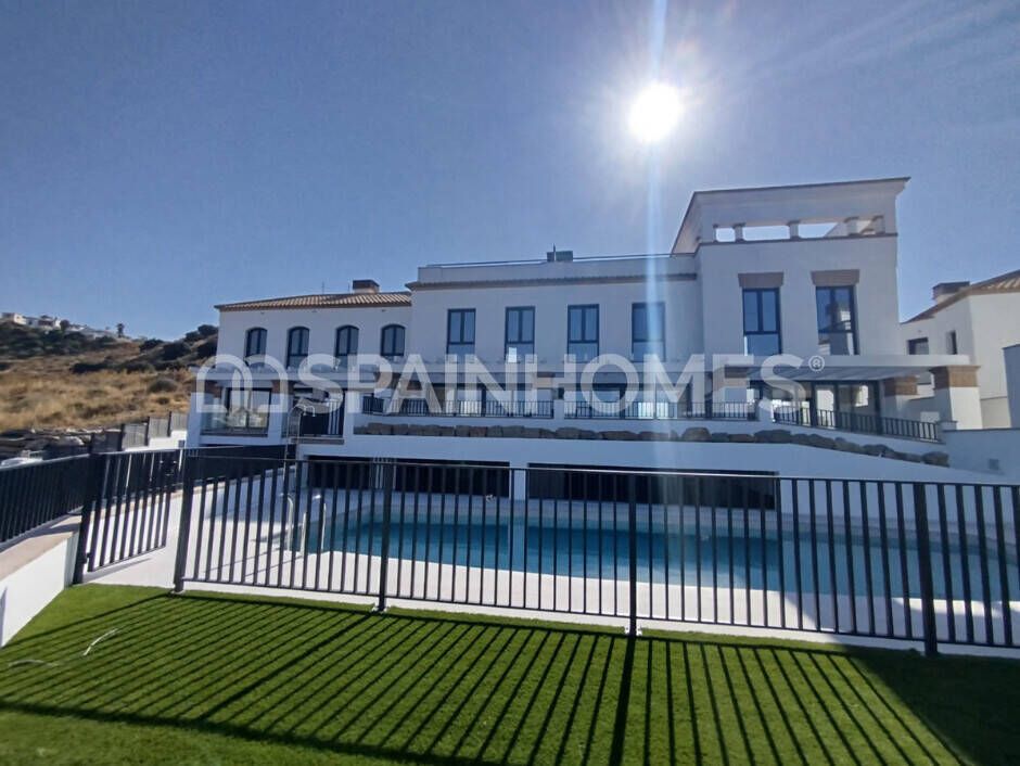 Property photo 1 of 23