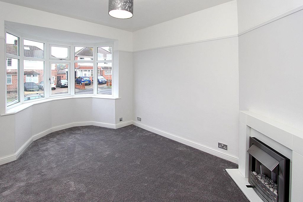 Property photo 3 of 13 Front Reception Room