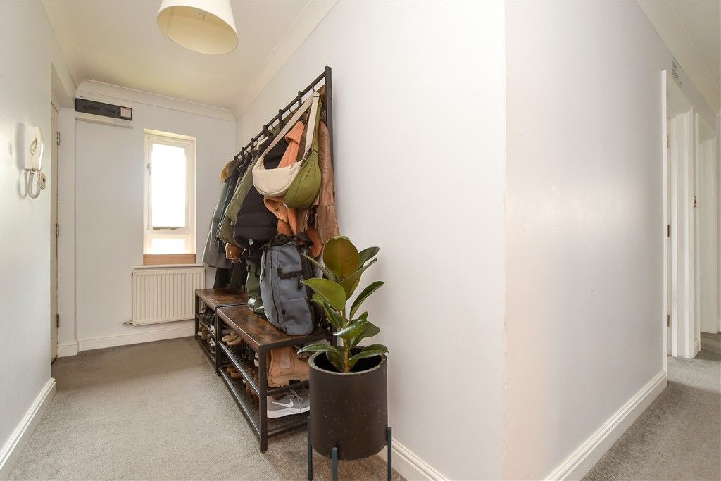 Property photo 2 of 19 Hallway