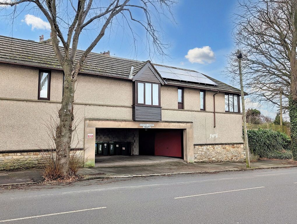 Property photo 1 of 14 Welcome To Barton Court