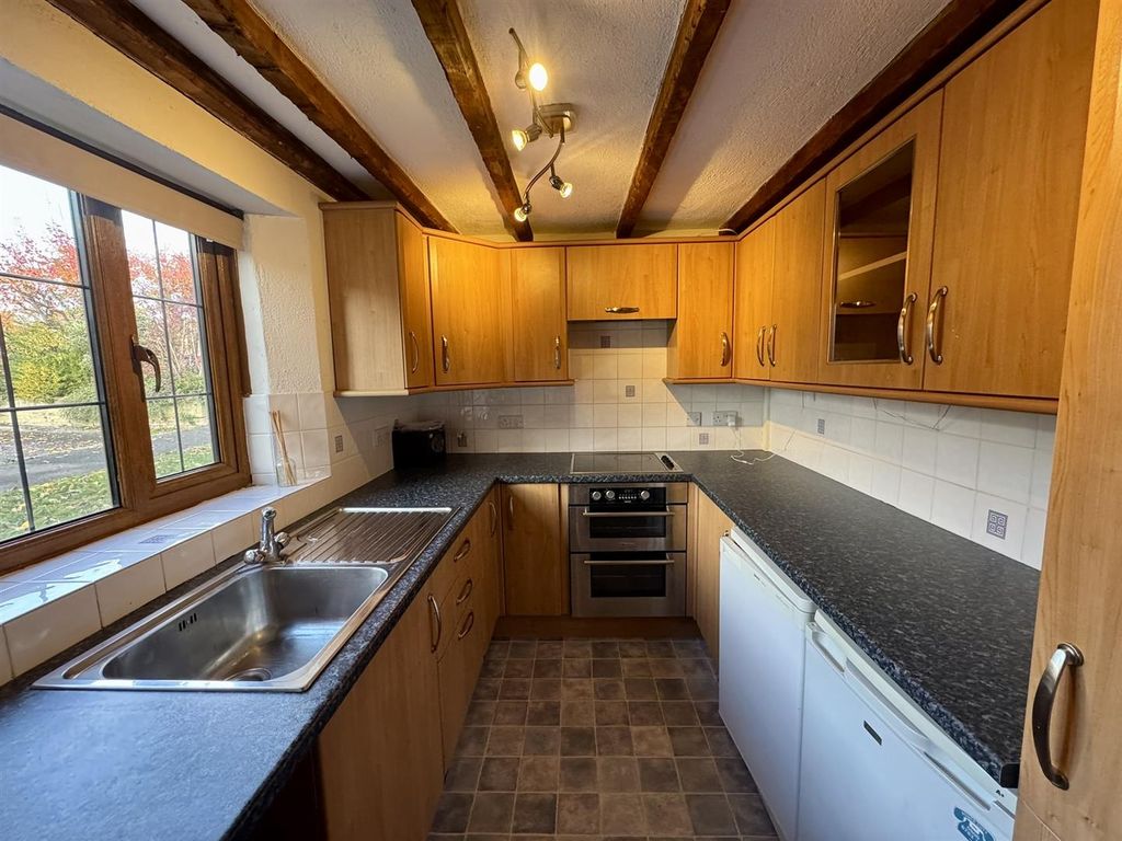 Property photo 2 of 13 Kitchen