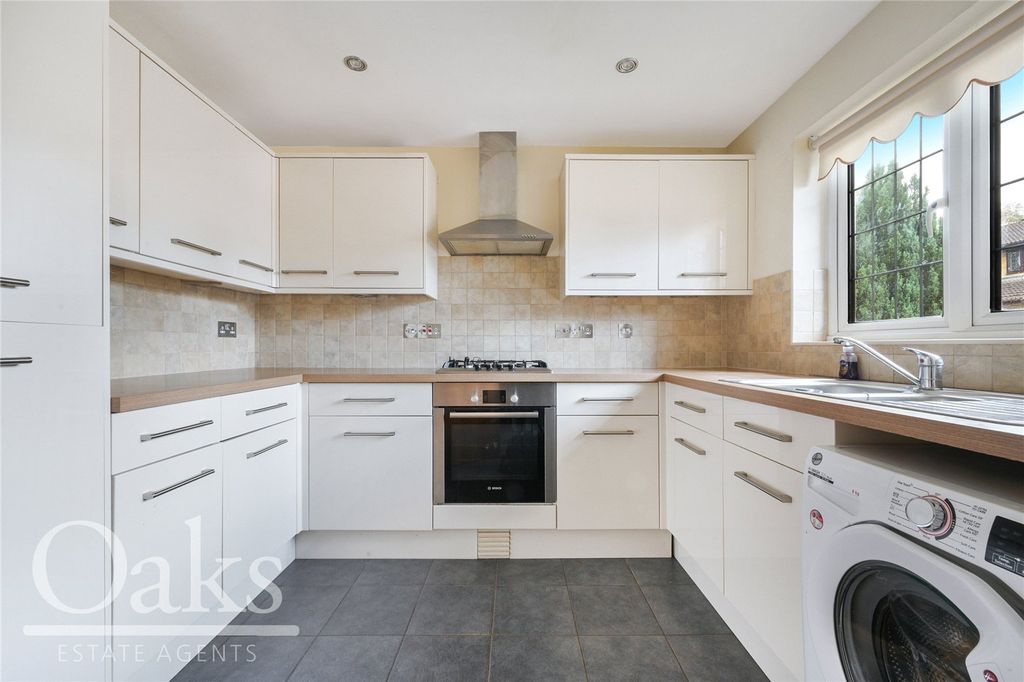 Property photo 3 of 13 Picture No. 21
