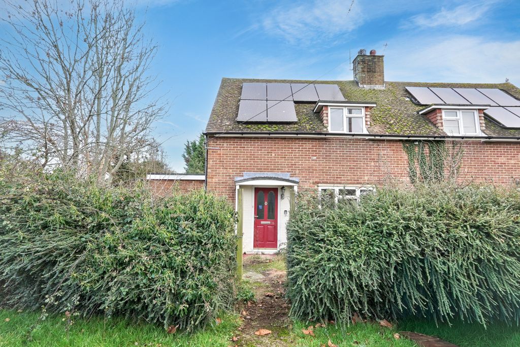 Property photo 1 of 21 16 Elmsmead, Iden, East Sussex, Tn31 7Pu