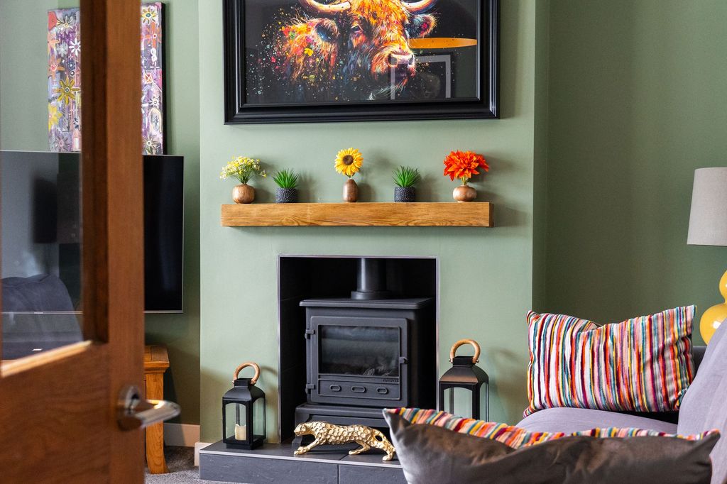 Property photo 2 of 30