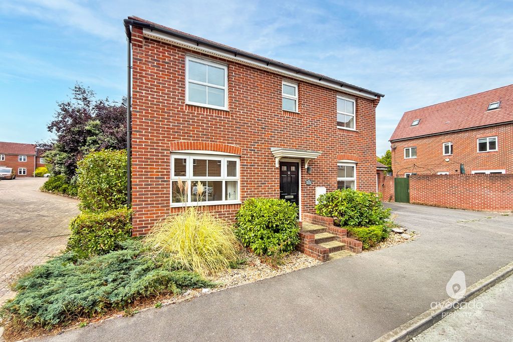 Property photo 1 of 18 5224410