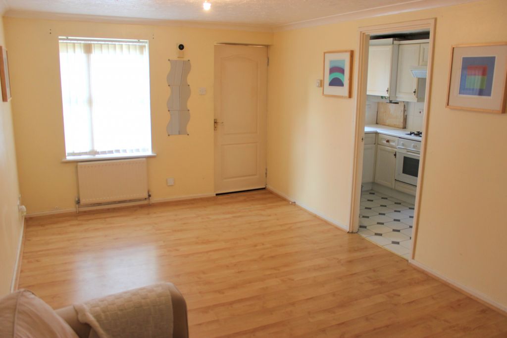 Property photo 3 of 7 Gallery