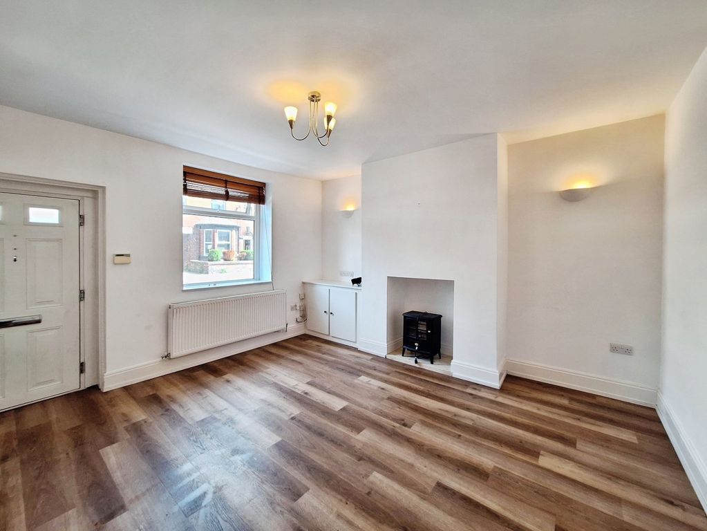 Property photo 2 of 14 Picture No. 02