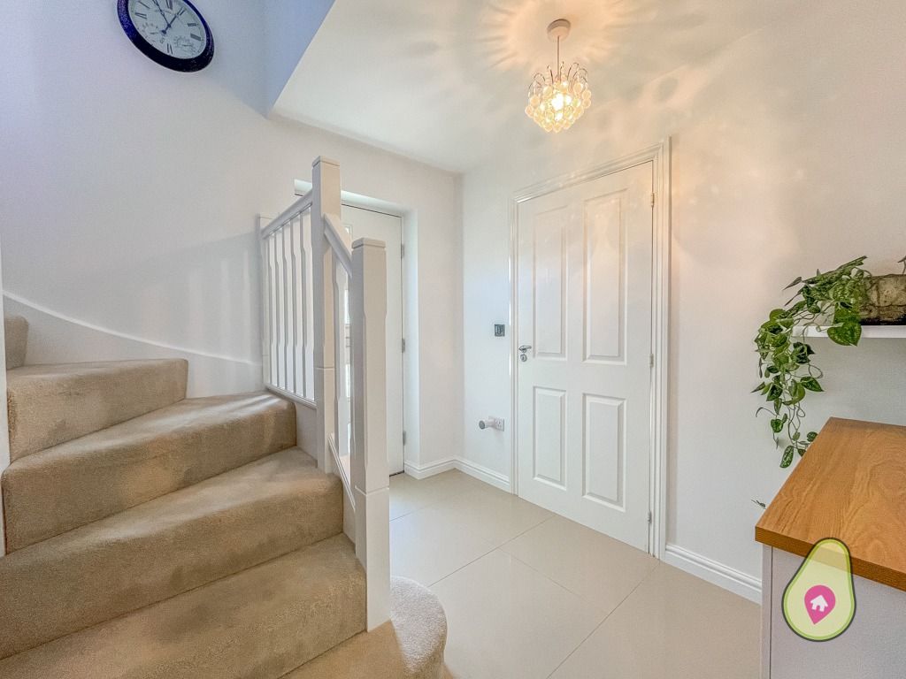 Property photo 3 of 19 3246645