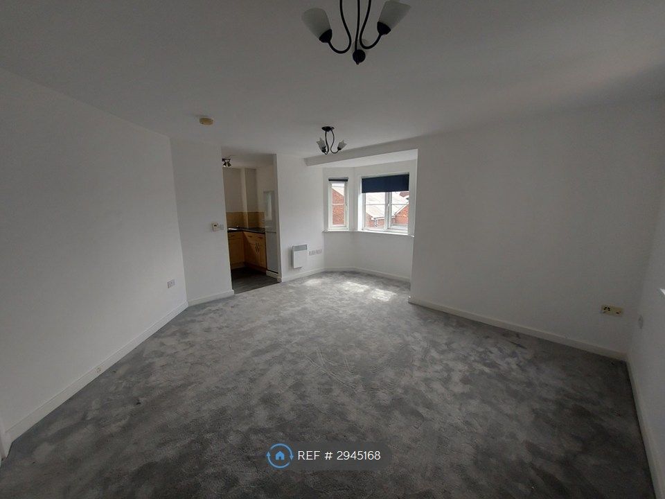 Property photo 3 of 12 Sitting Room