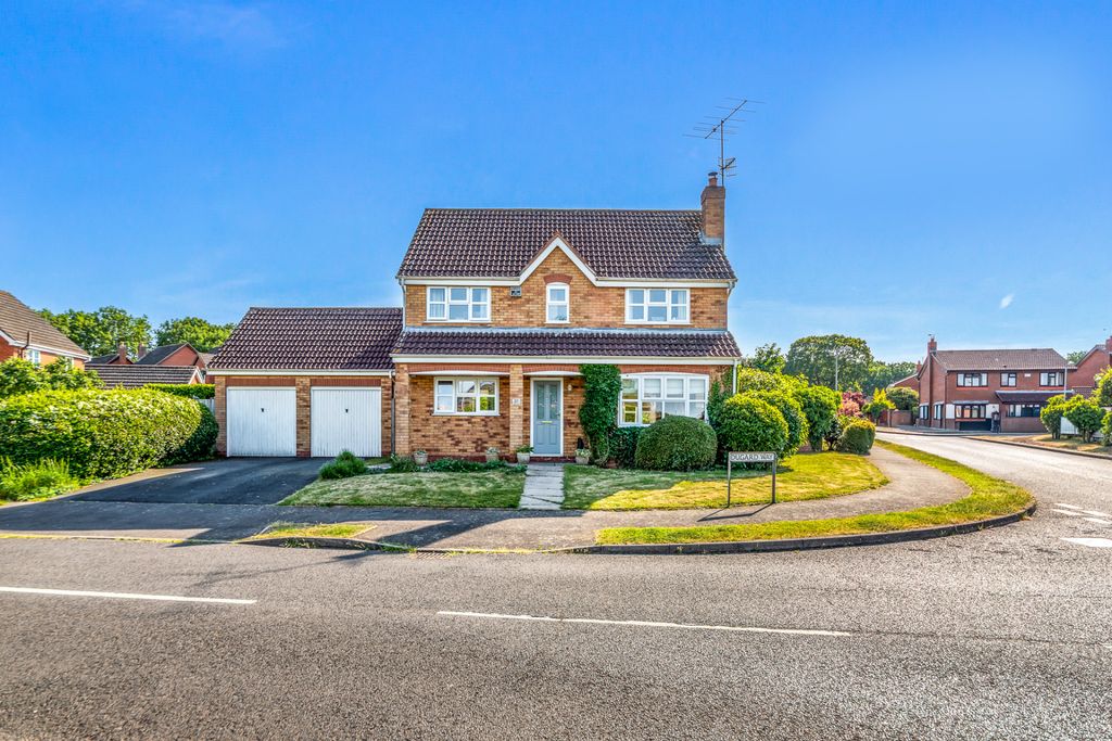 Property photo 1 of 19