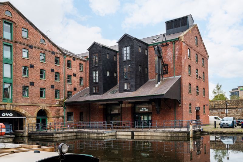 Property photo 2 of 29 External