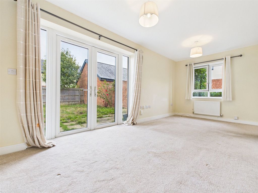 Property photo 3 of 17 Picture No. 13
