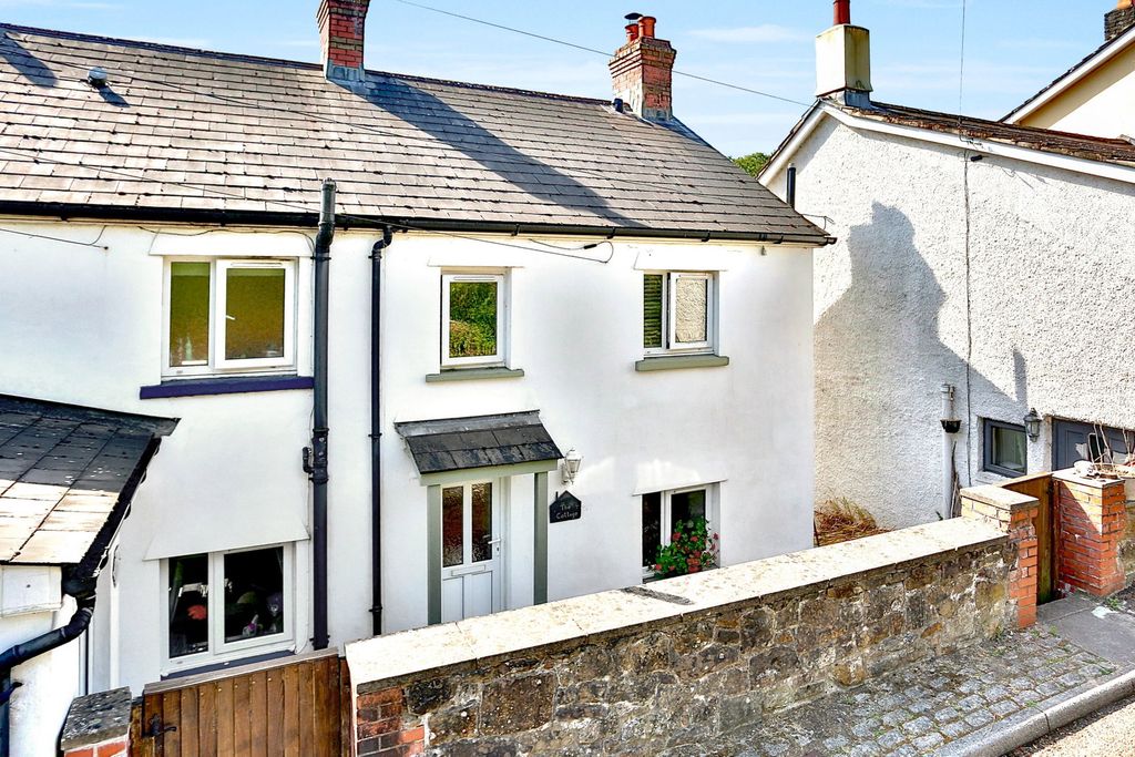 Property photo 1 of 31