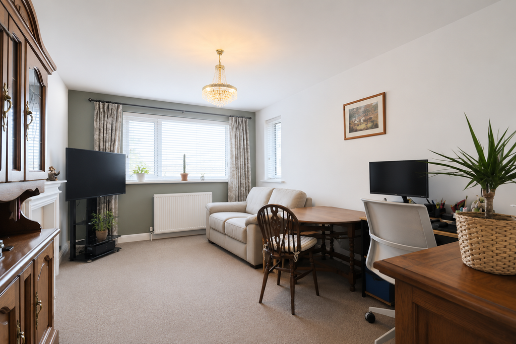 Property photo 3 of 19