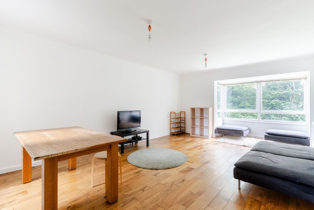 Property photo 2 of 14 2
