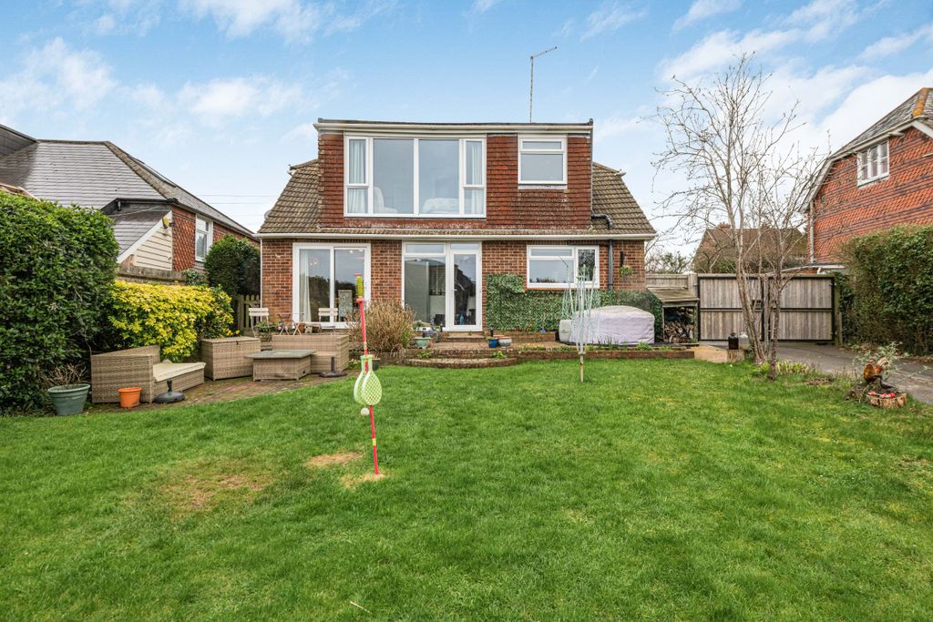 Property photo 1 of 23