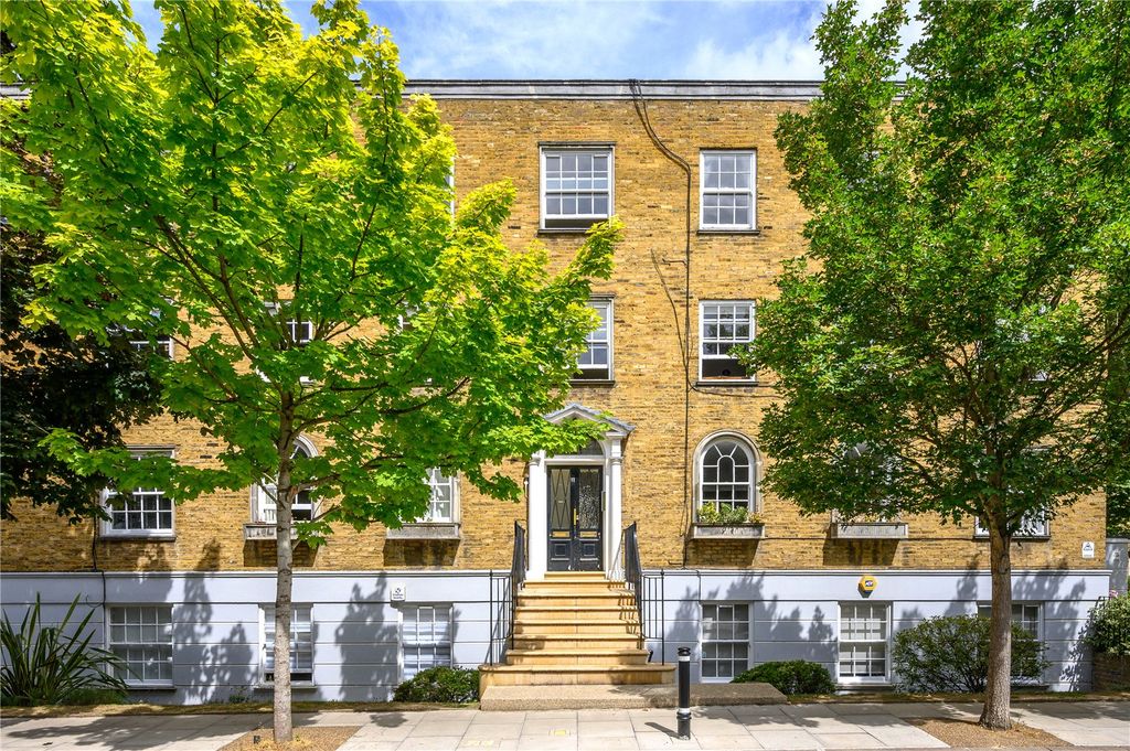 Property photo 1 of 15 Exterior