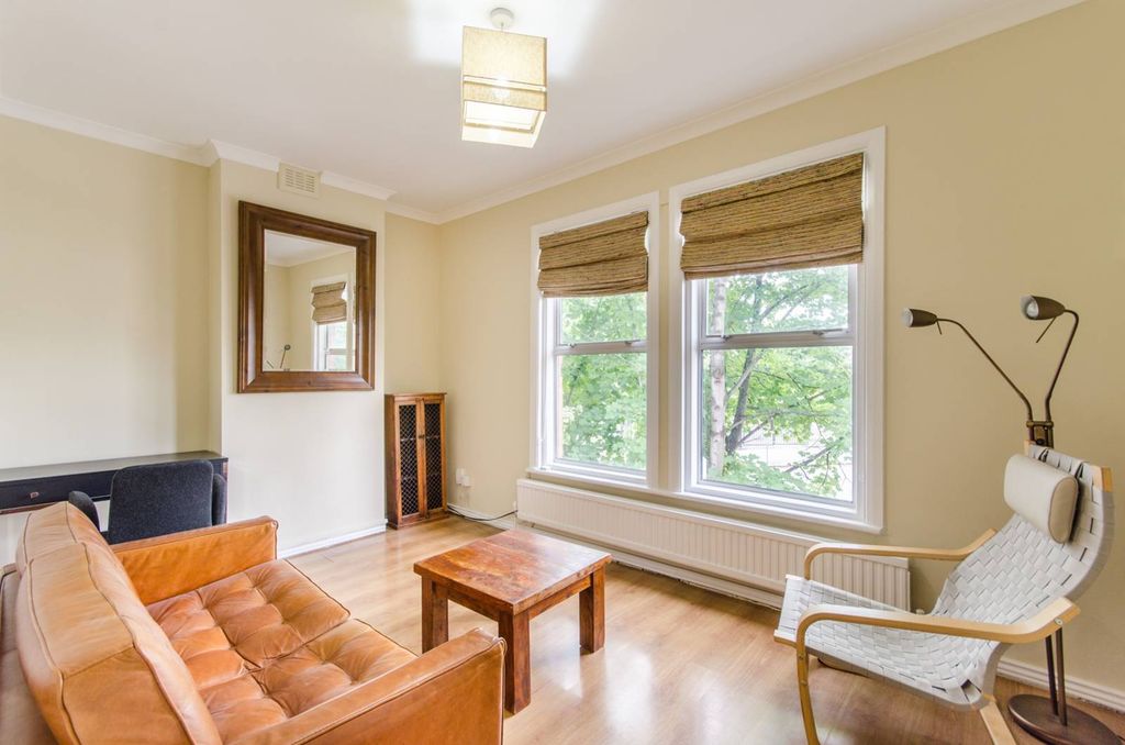 Property photo 2 of 5