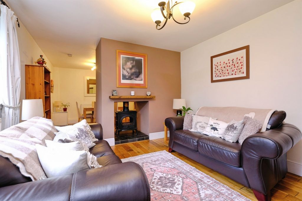 Property photo 3 of 29
