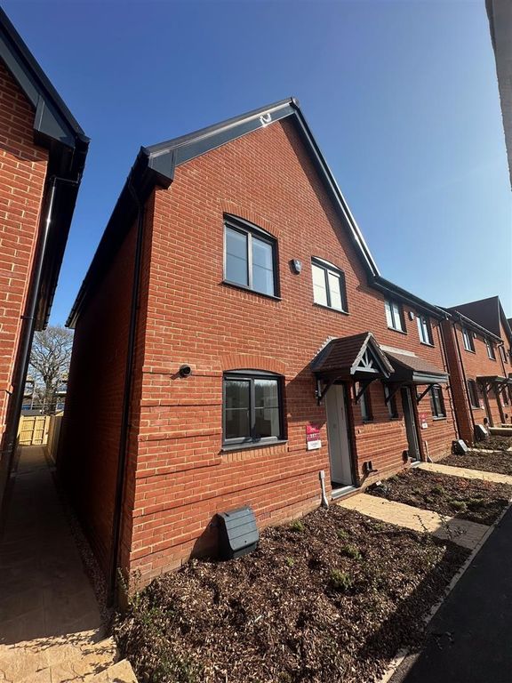 Property photo 1 of 10 117 Beaulieu Road.Jpg