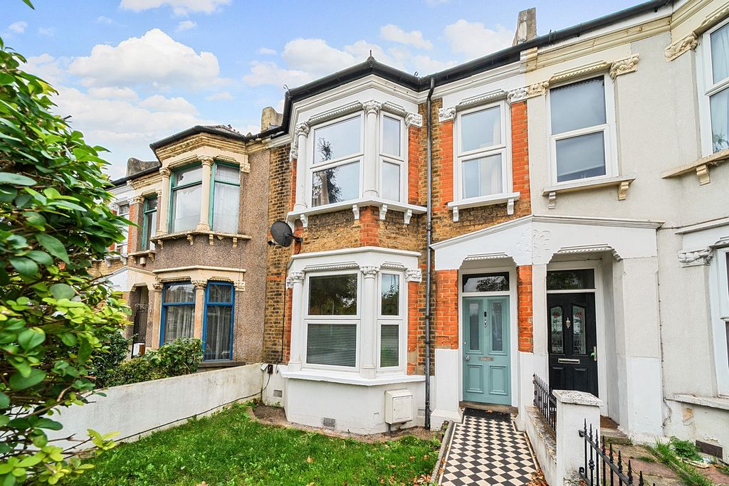 Property photo 1 of 21