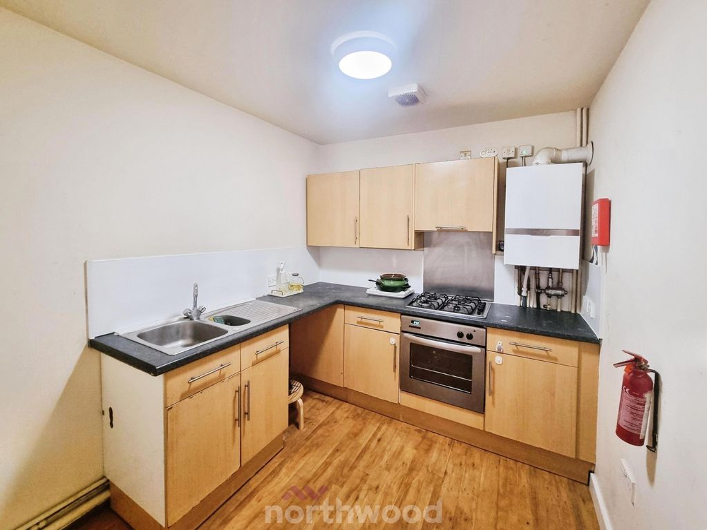 Property photo 2 of 8