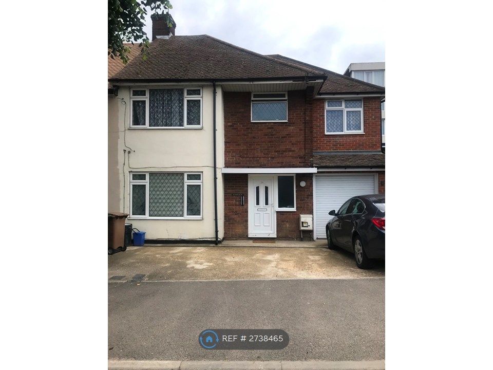 Property photo 3 of 13