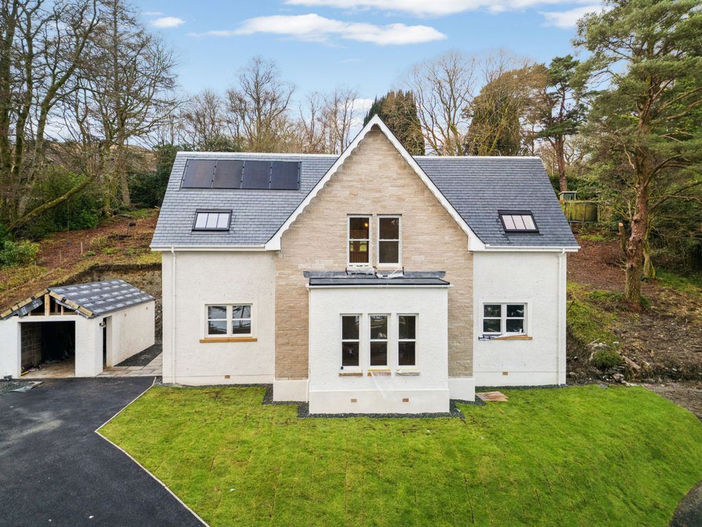 Property photo 2 of 23