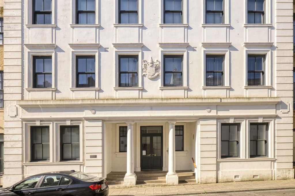 Property photo 1 of 12 Picture 1