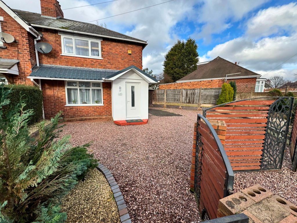 Property photo 2 of 40