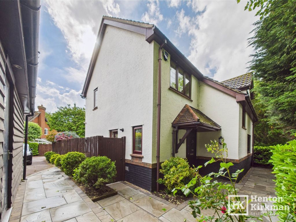 Property photo 1 of 24