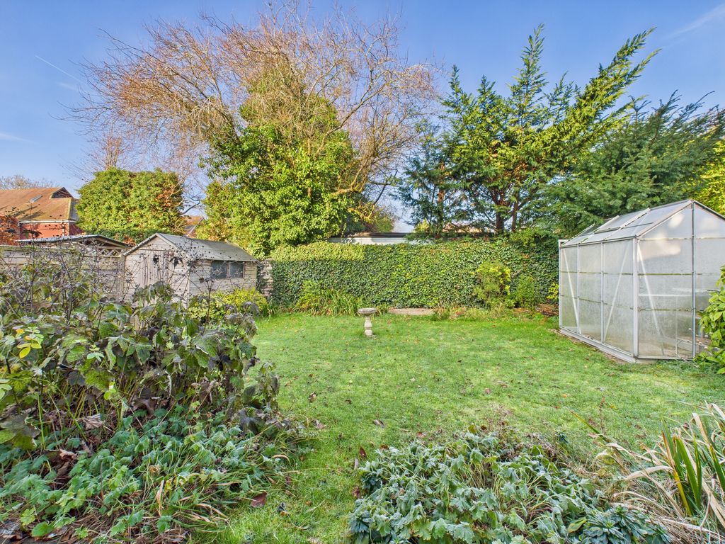 Property photo 3 of 14 Garden