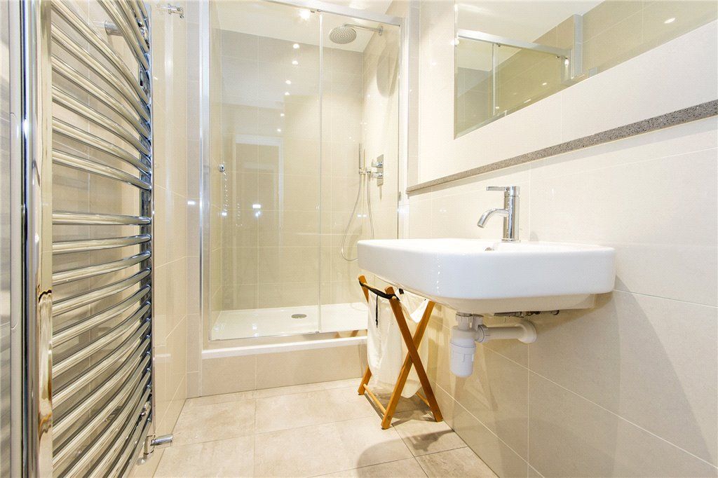 Property photo 2 of 7 Shower Room