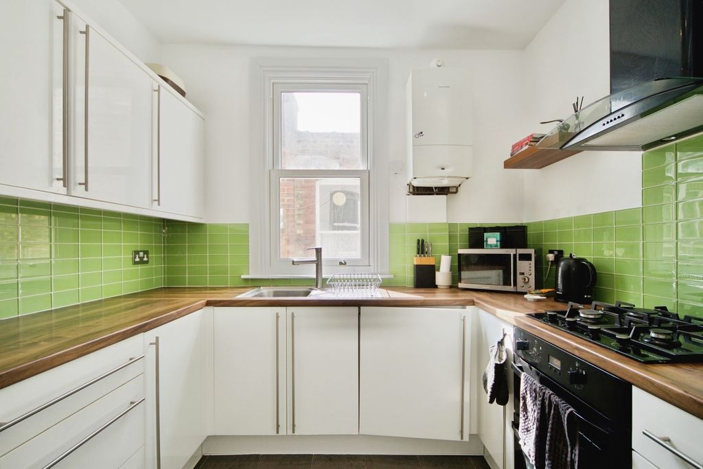 Property photo 2 of 21 Pbox-Img.Jpg