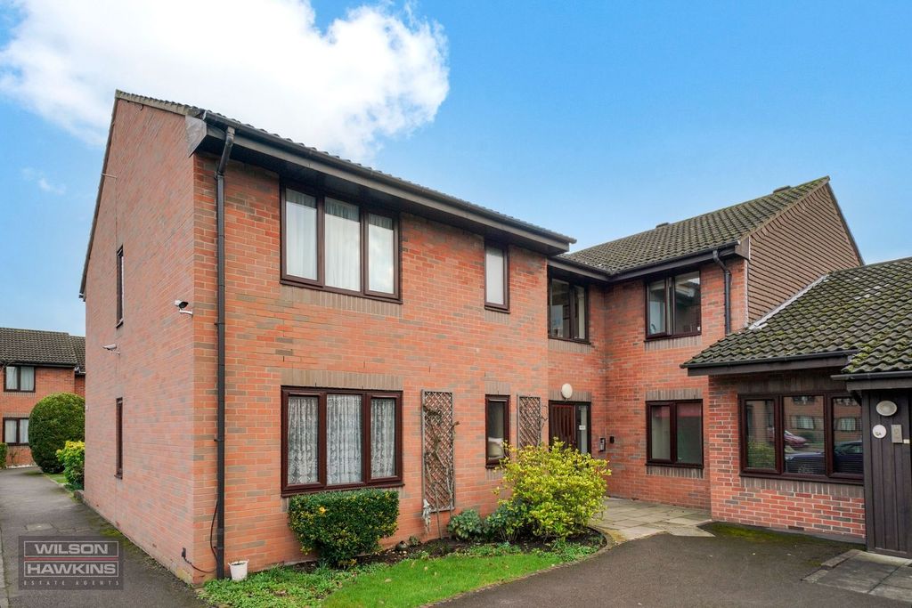 Property photo 1 of 13