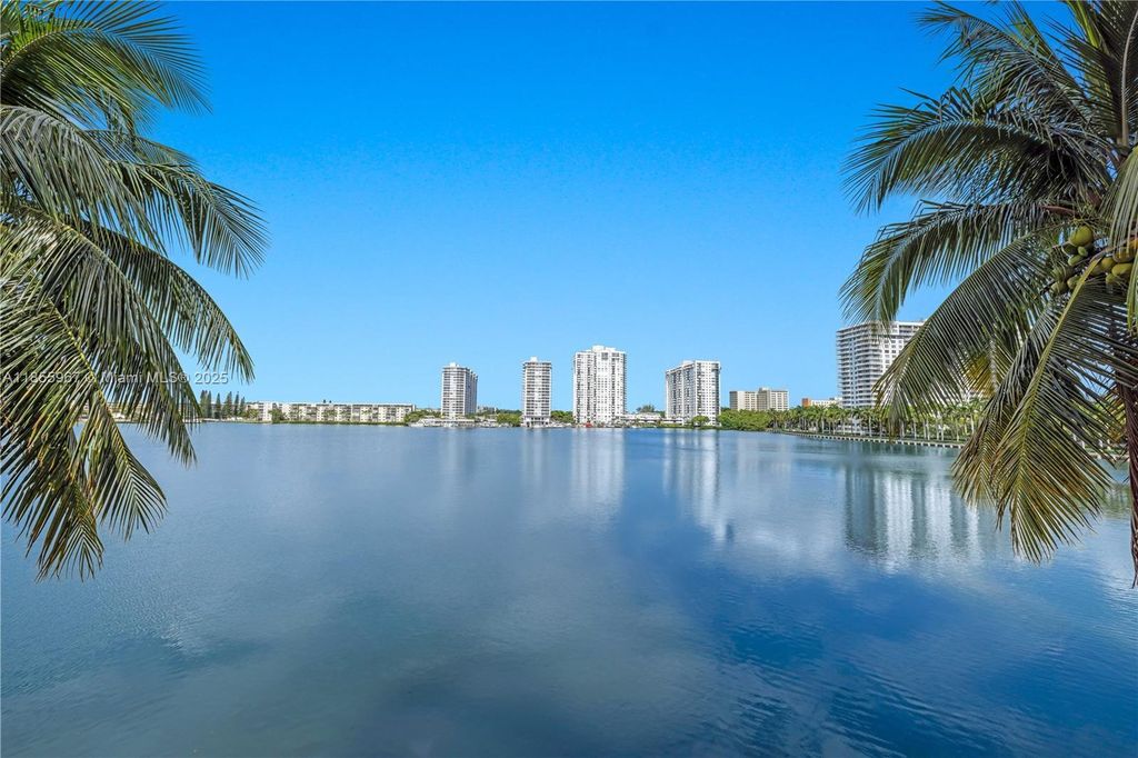 Property photo 2 of 5 <Alttext/>