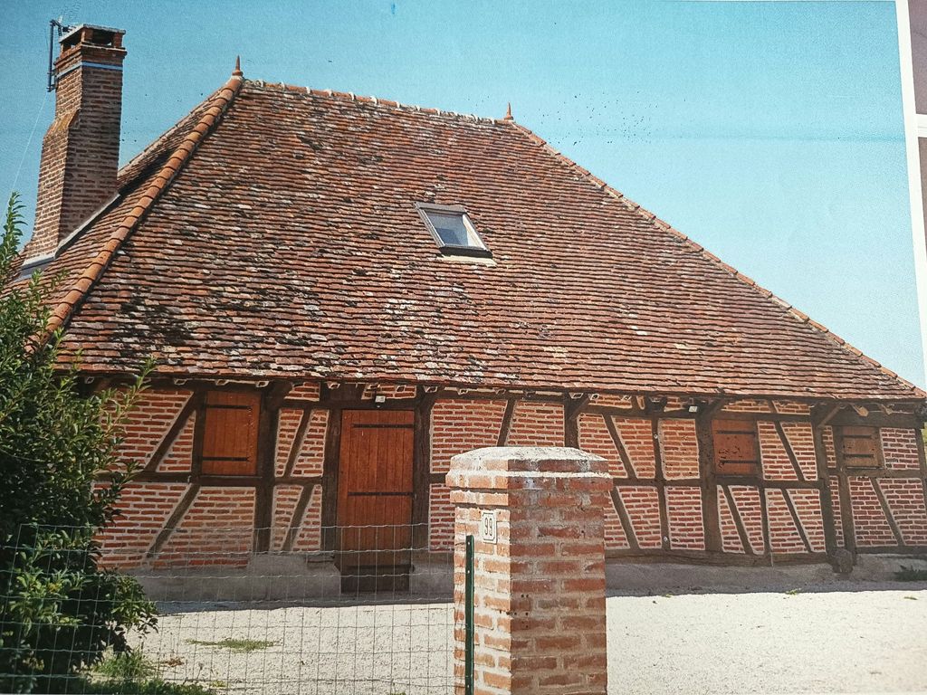 Property photo 2 of 15