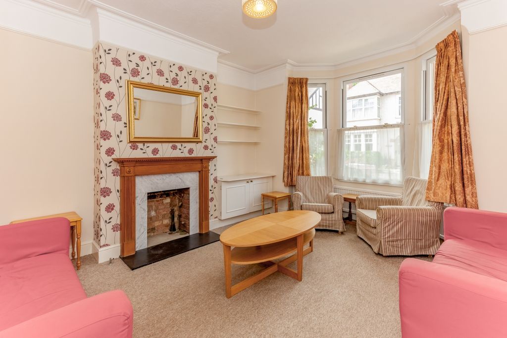 Property photo 2 of 11 102720