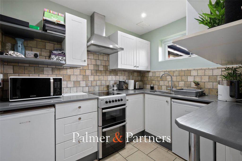 Property photo 3 of 12 Picture No. 09