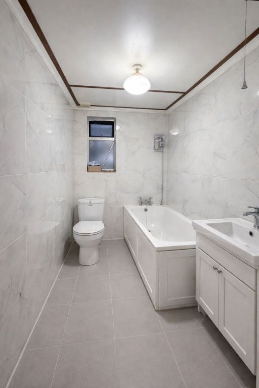 Property photo 2 of 2