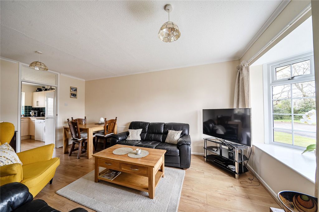 Property photo 2 of 9 Picture No. 06