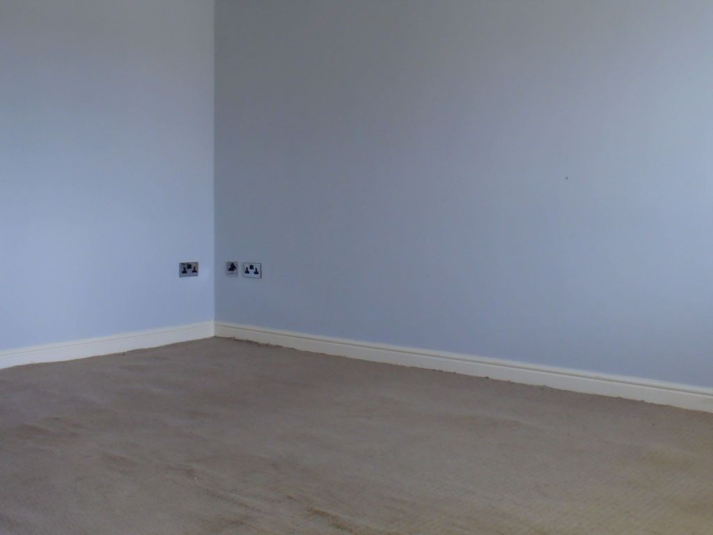 Property photo 2 of 11 Photograph 2