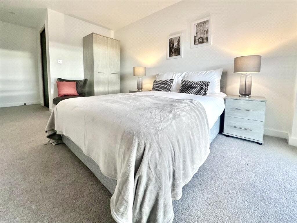 Property photo 3 of 6 Picture No. 02