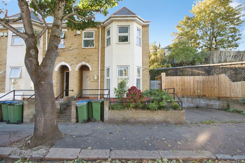 Property photo 1 of 33 Pbox-Img.Jpg
