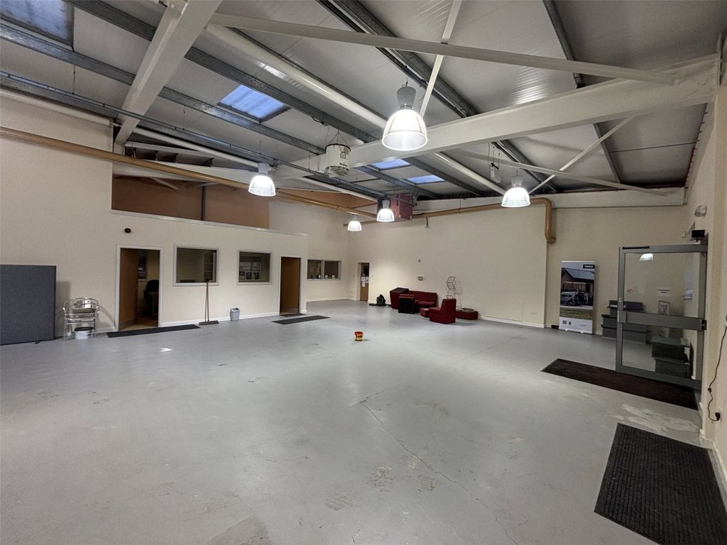 Property photo 2 of 3 Picture No. 05