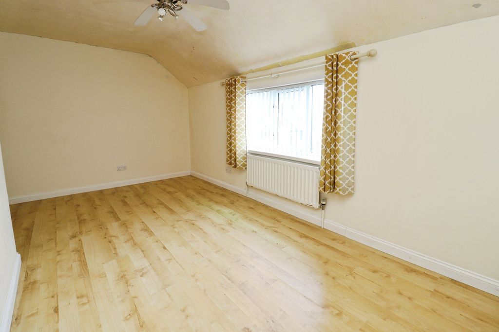 Property photo 3 of 20 4B88d471-Img_9902