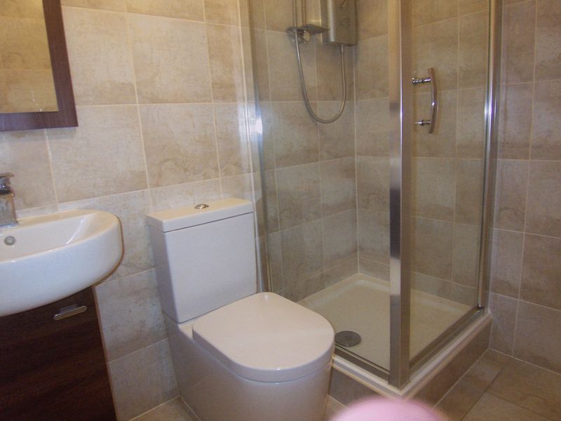 Property photo 2 of 5 Shower