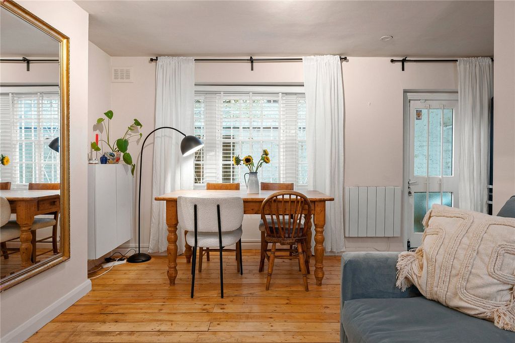 Property photo 1 of 12 Picture No. 18