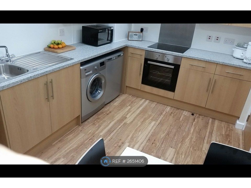 Property photo 2 of 6