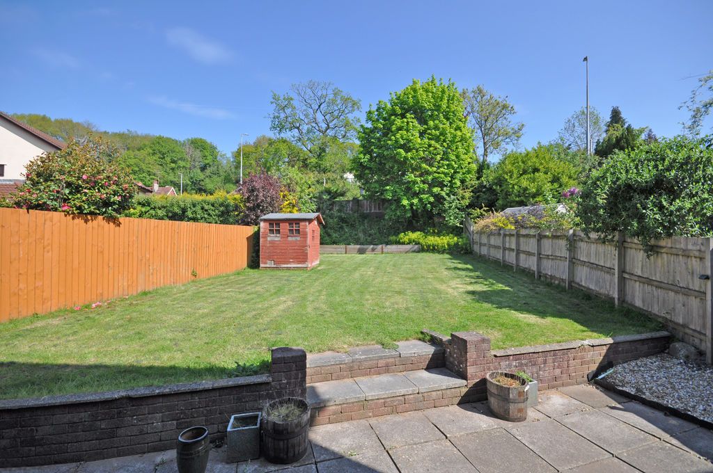 Property photo 2 of 17 Photo 19